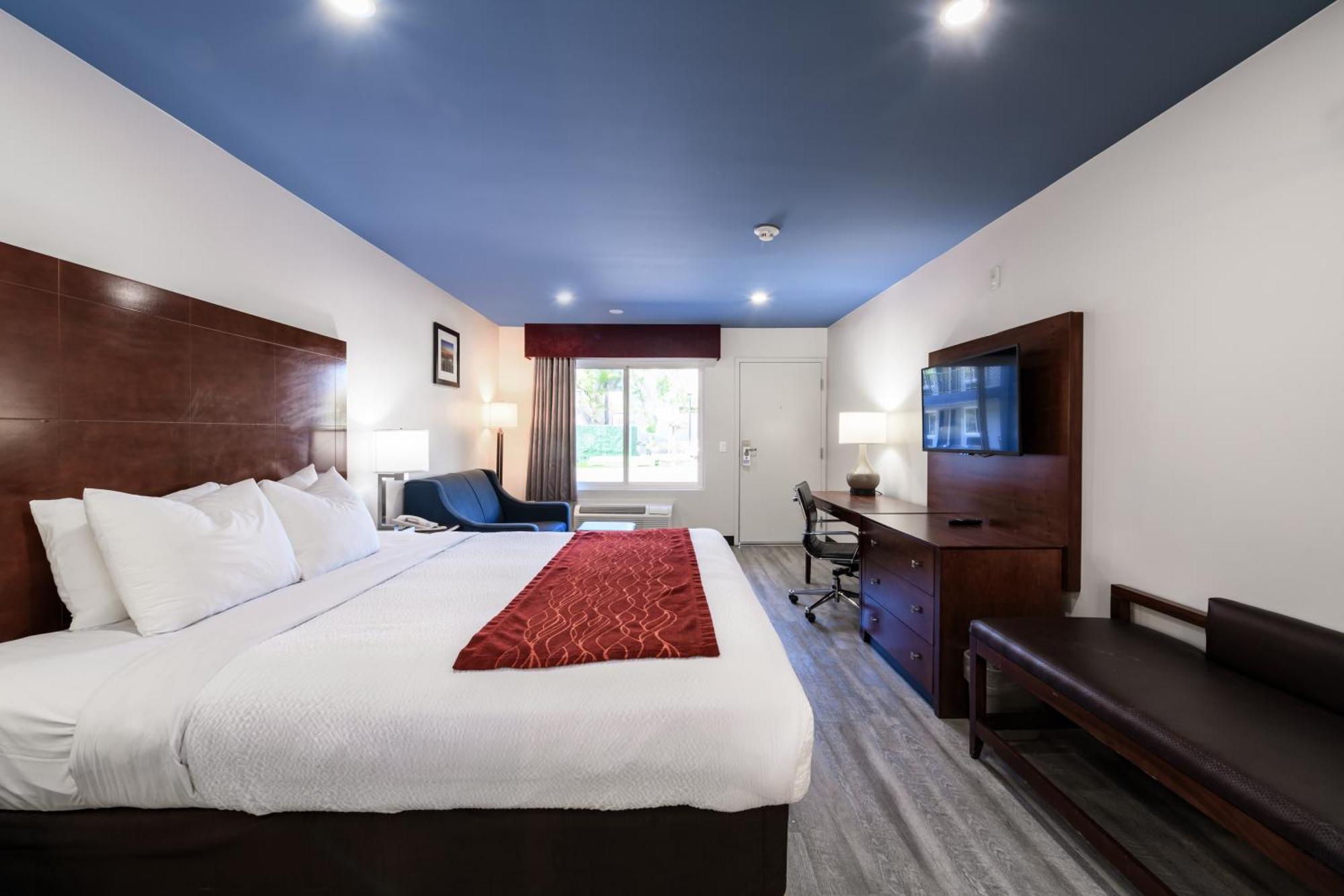 Hyland Inn Near Pasadena Civic Center מראה חיצוני תמונה