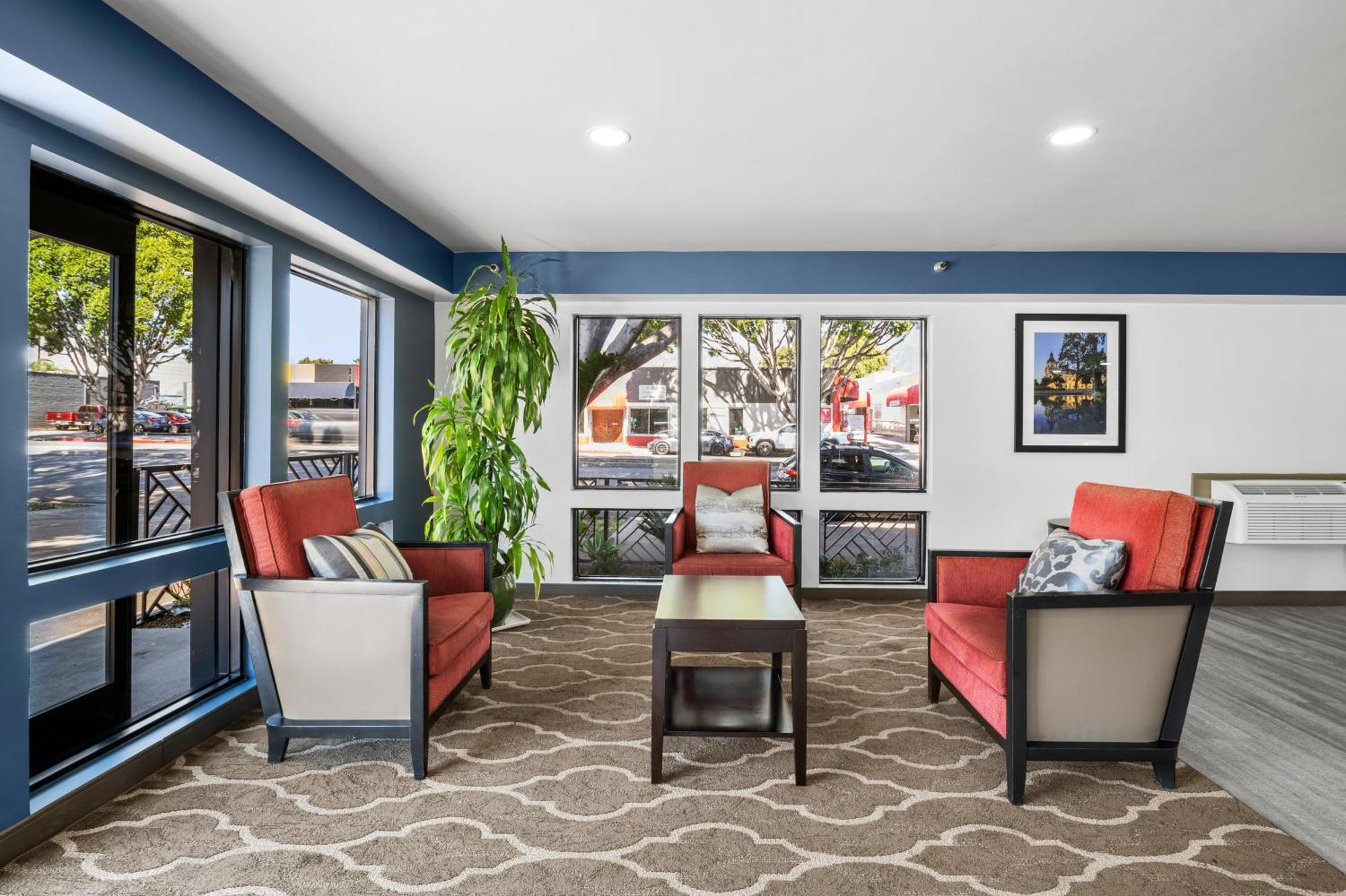 Hyland Inn Near Pasadena Civic Center מראה חיצוני תמונה