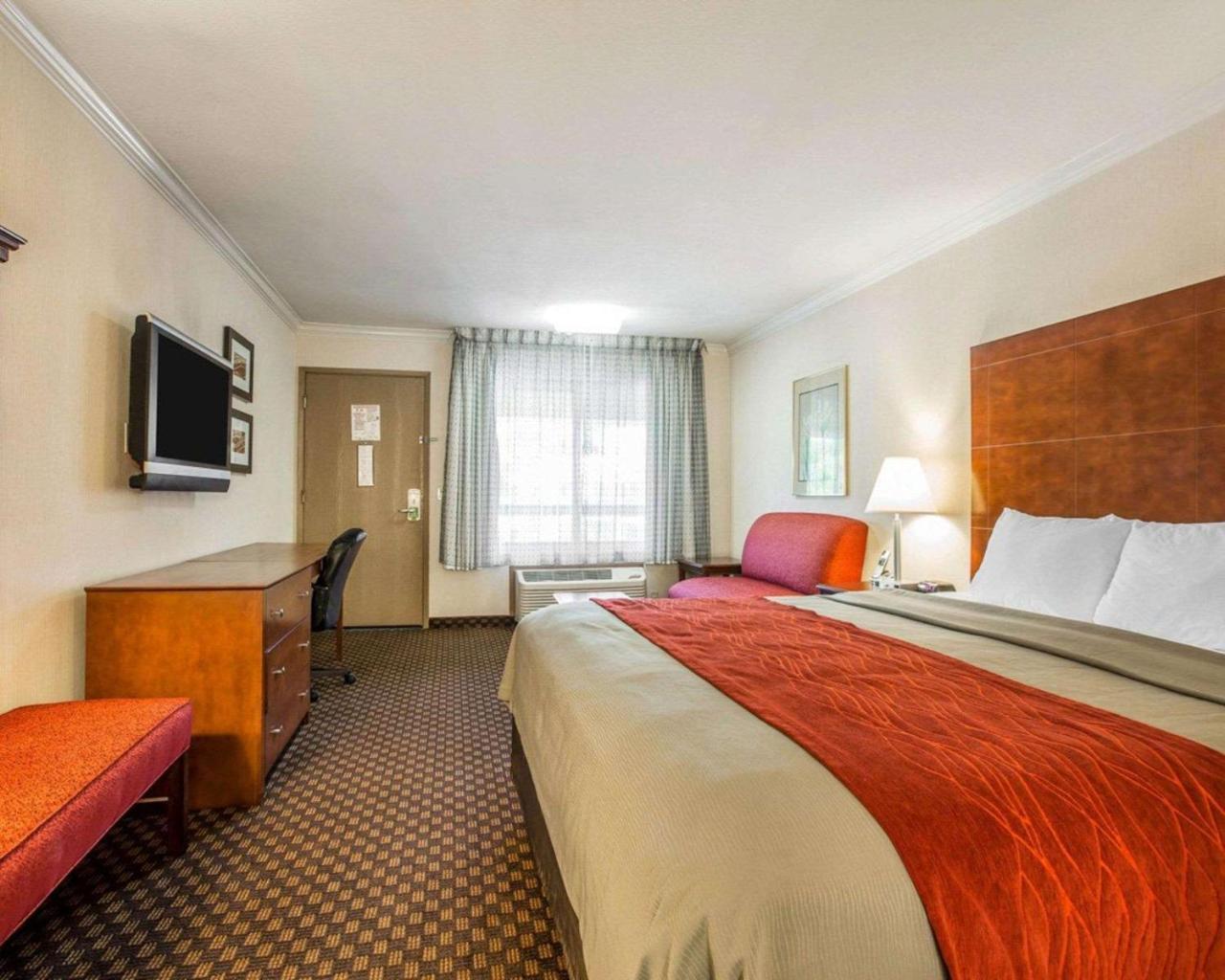 Hyland Inn Near Pasadena Civic Center מראה חיצוני תמונה