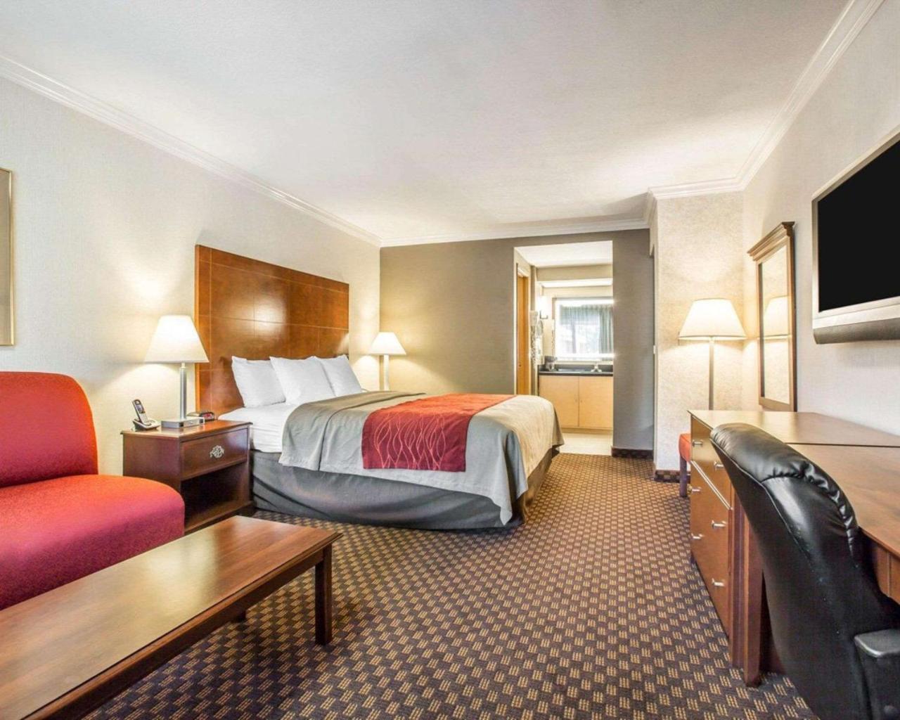 Hyland Inn Near Pasadena Civic Center מראה חיצוני תמונה