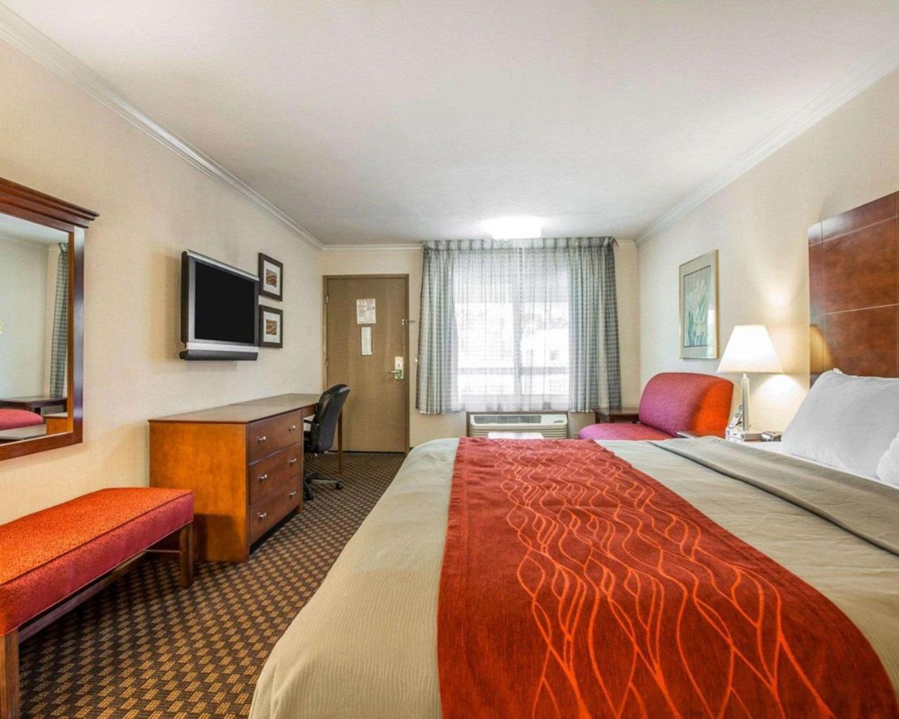 Hyland Inn Near Pasadena Civic Center מראה חיצוני תמונה